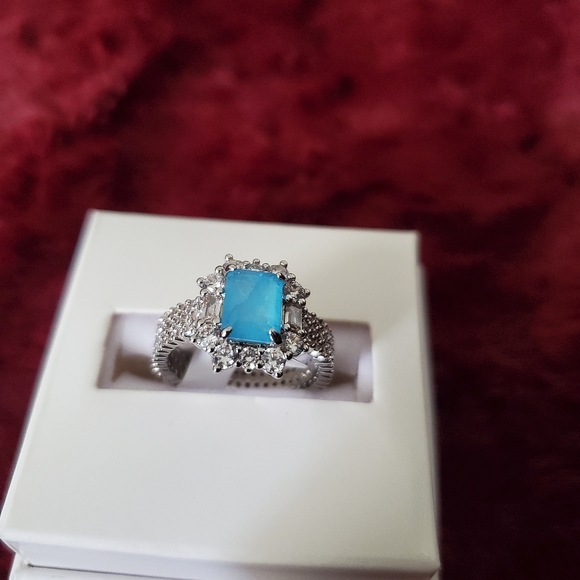 Ladies ring - Picture 3 of 8